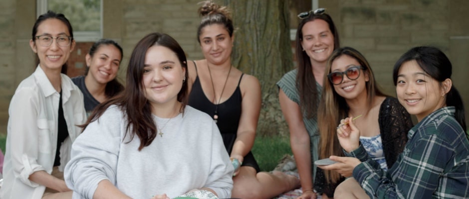 Group of female Tyndale students