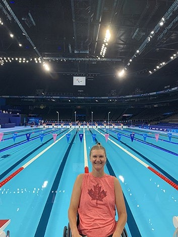 Niki Ens at the Paralympic pool in France.