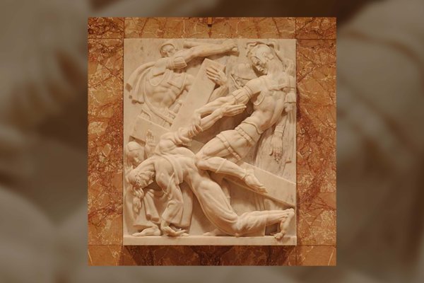 Rose marble sculptor of Jesus falling the third time