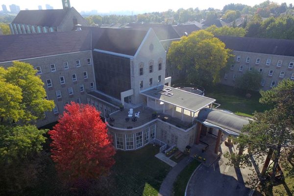 Aerial photo of the Tyndale University campus