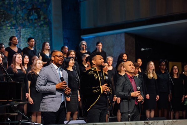 Members of the Tyndale Community Choir and special guest artist singing