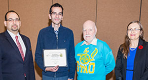 Joshua Lopes receives award